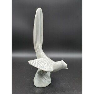 Blue Jay Bird Ceramic Figurine Gray Color #1307 Mid-Century Modern NICE!!